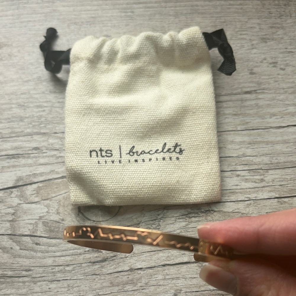 New rose gold bangle